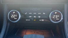 Jaguar F-Pace 2.0 D200 R-Dynamic HSE Black 5dr Auto AWD Diesel Estate